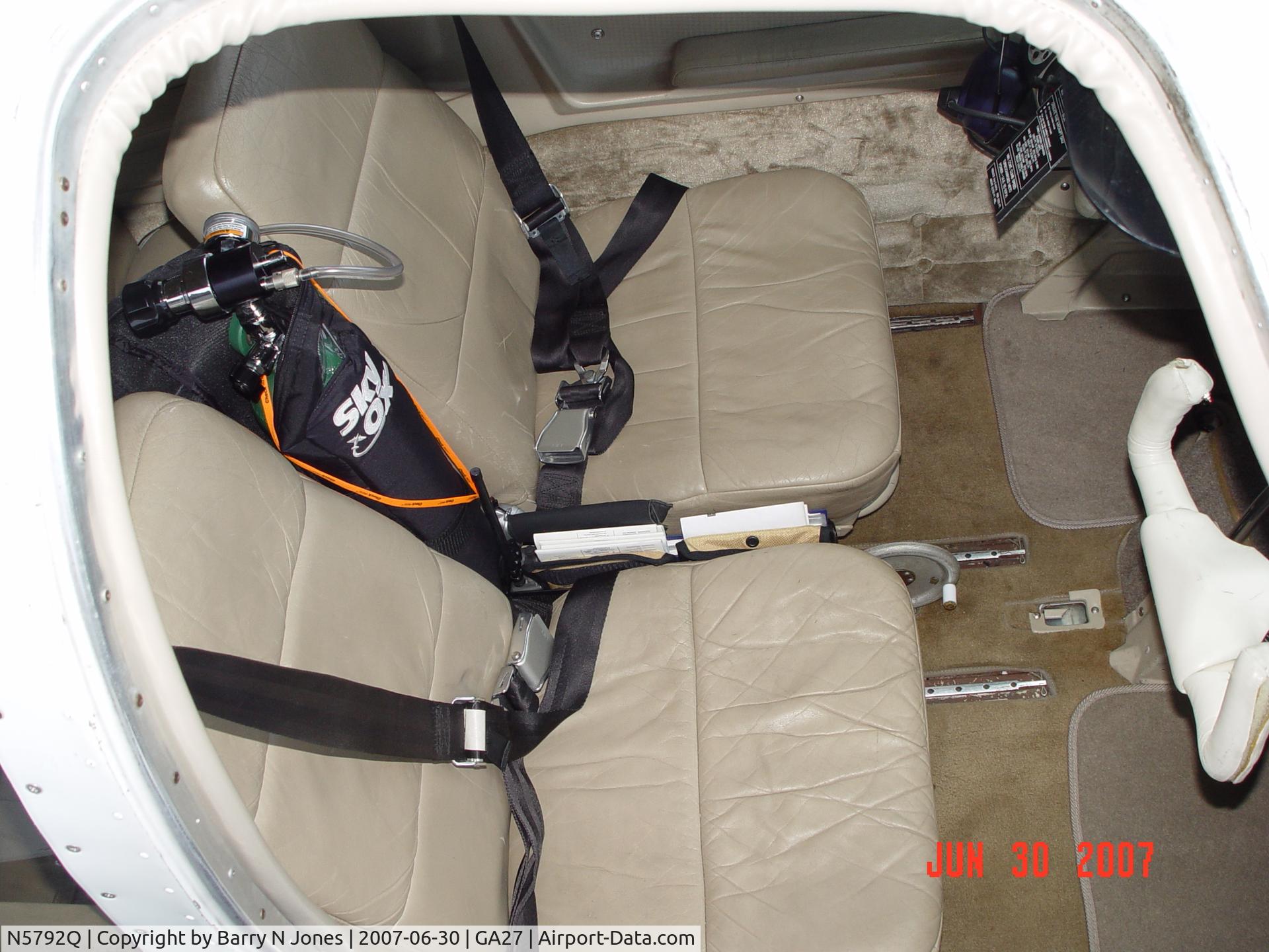 N5792Q, 1965 Mooney M20C Ranger C/N 3098, Interior
