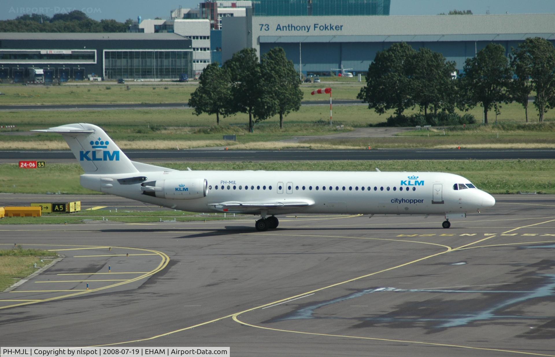 PH-MJL, 1994 Fokker 100 (F-28-0100) C/N 11527, Leased for 5 months.