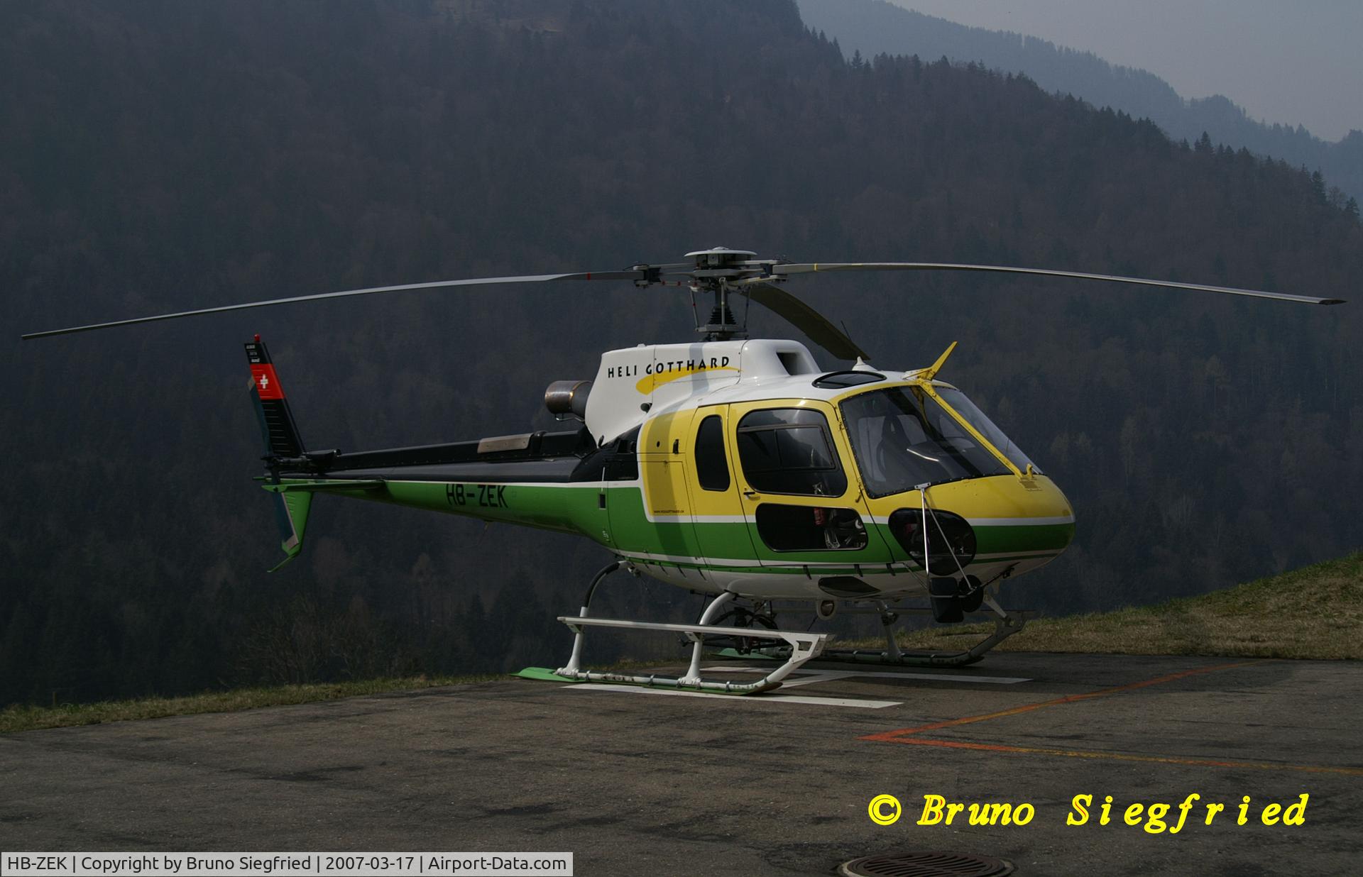 HB-ZEK, 2003 Eurocopter AS-350B-3 Ecureuil Ecureuil C/N 3674, Gsteigwiler LSXG