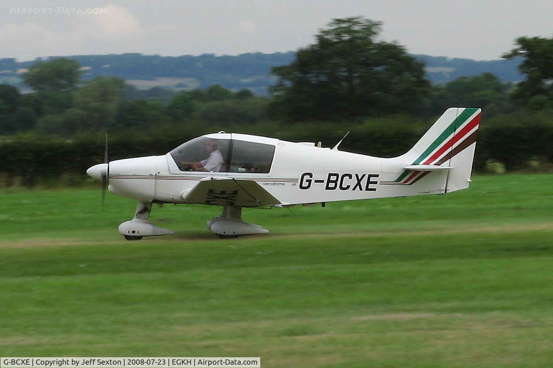 G-BCXE, 1975 Robin DR-400-108  Dauphin 2+2 C/N 1015, Take-off from Lashenden/Headcorn