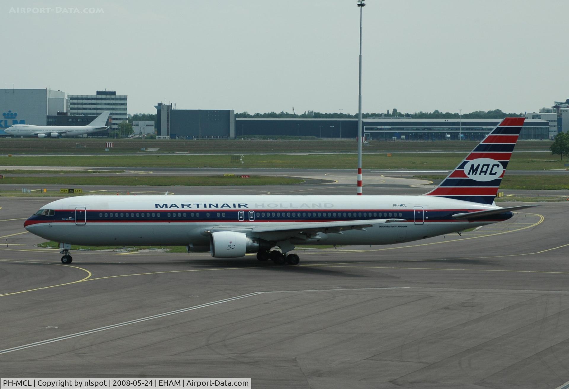PH-MCL, 1992 Boeing 767-31A/ER C/N 26469, Martinair retrojet.