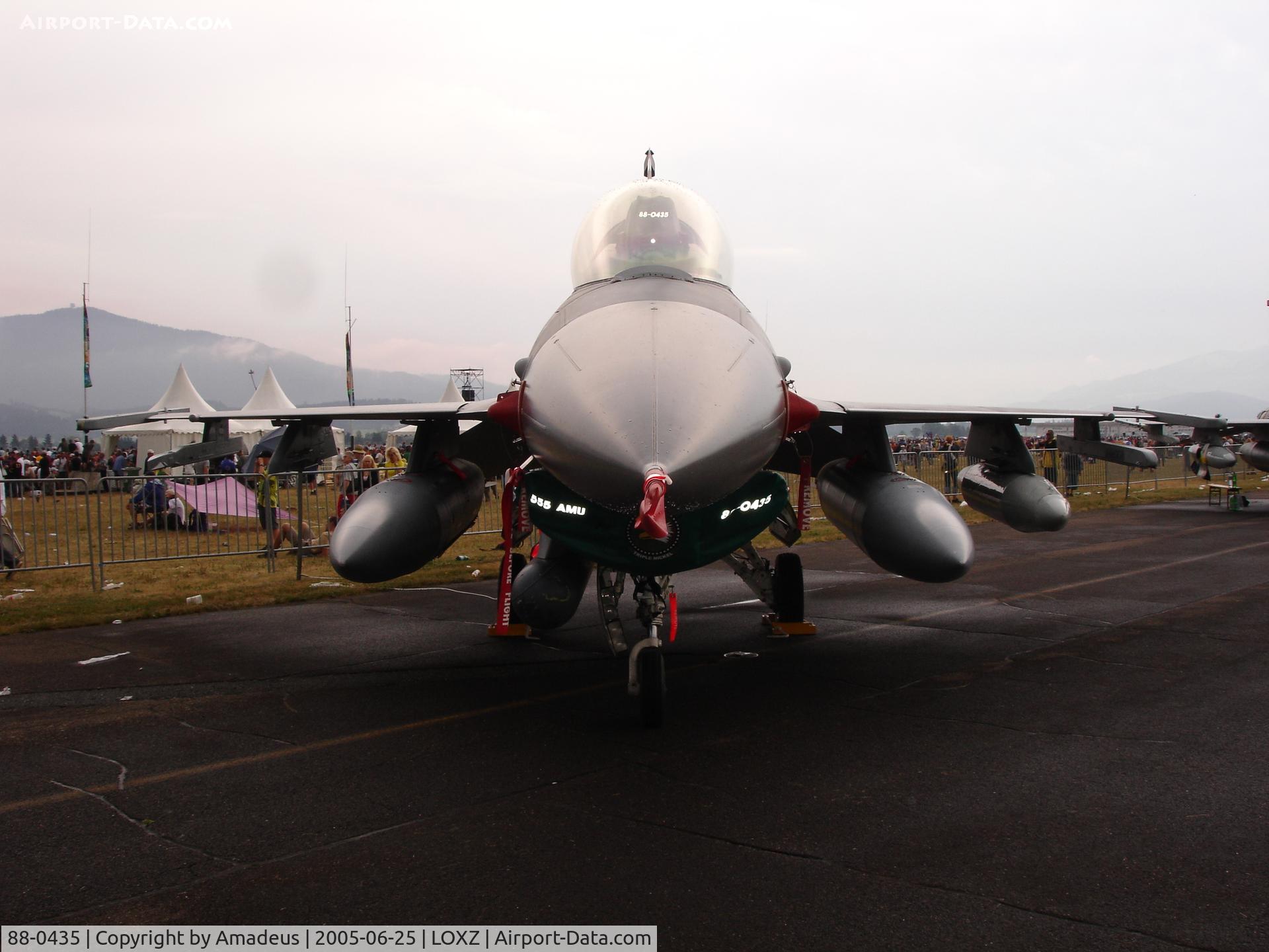 88-0435, 1988 General Dynamics F-16C Fighting Falcon C/N 1C-37, Lockheed Martin F-16C Fighting Falcon @ Air Power 2005