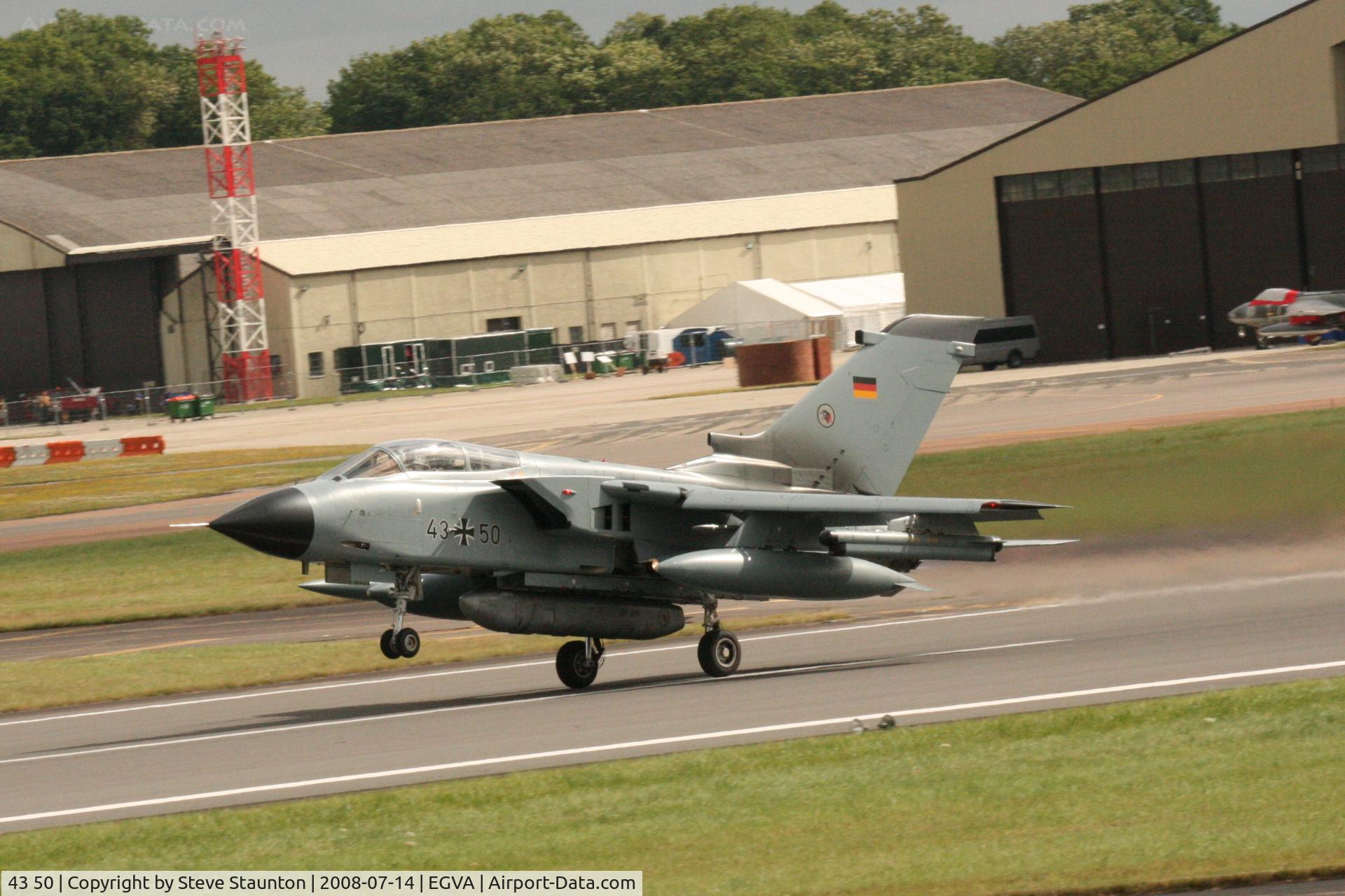 43 50, Panavia Tornado IDS C/N 135/GS024/4050, Taken at the Royal International Air Tattoo 2008 during arrivals and departures (show days cancelled due to bad weather)