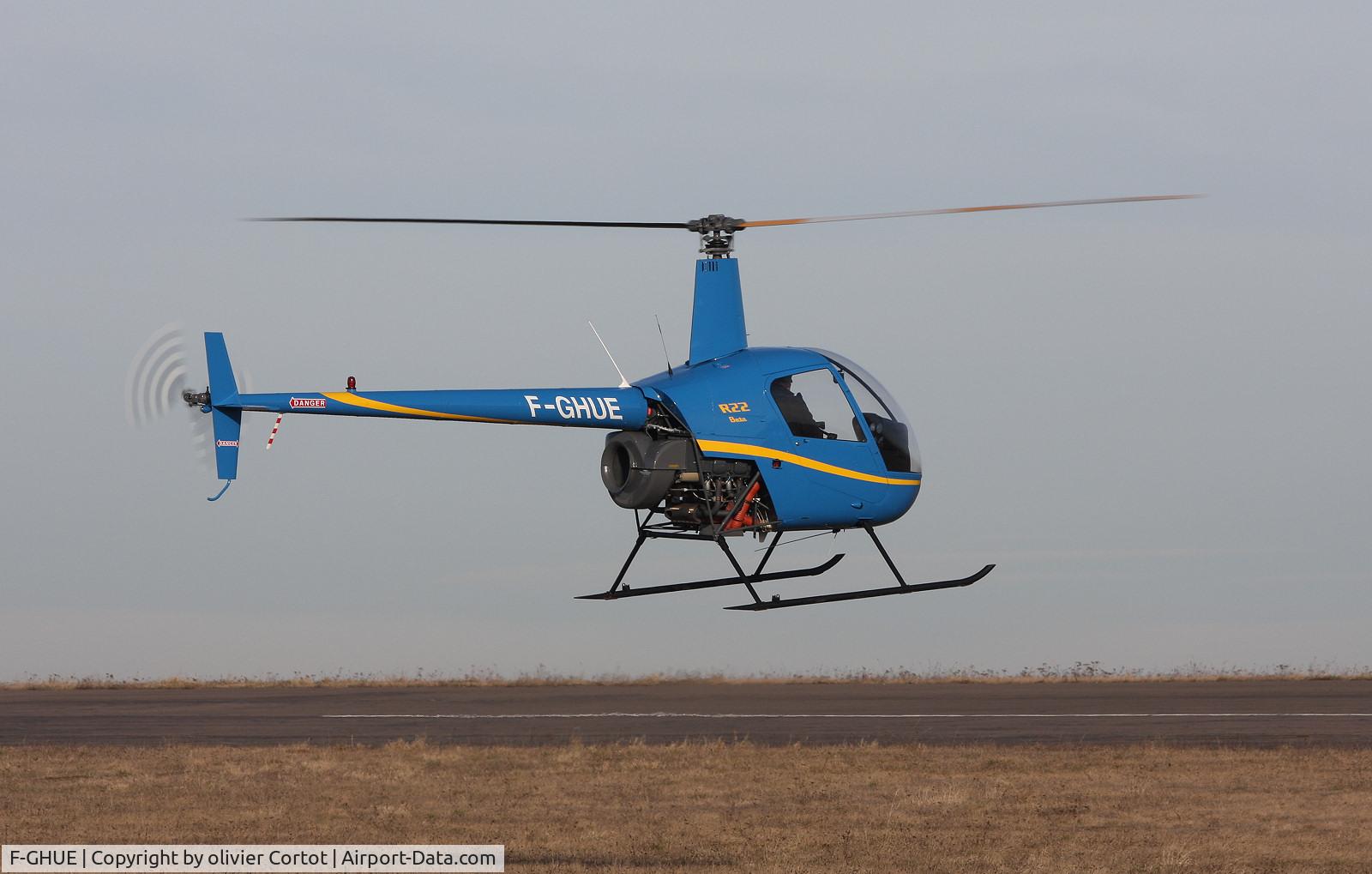 F-GHUE, Robinson R22 Beta C/N 1831, Taken at Dijon Darois airfield, winter 2007