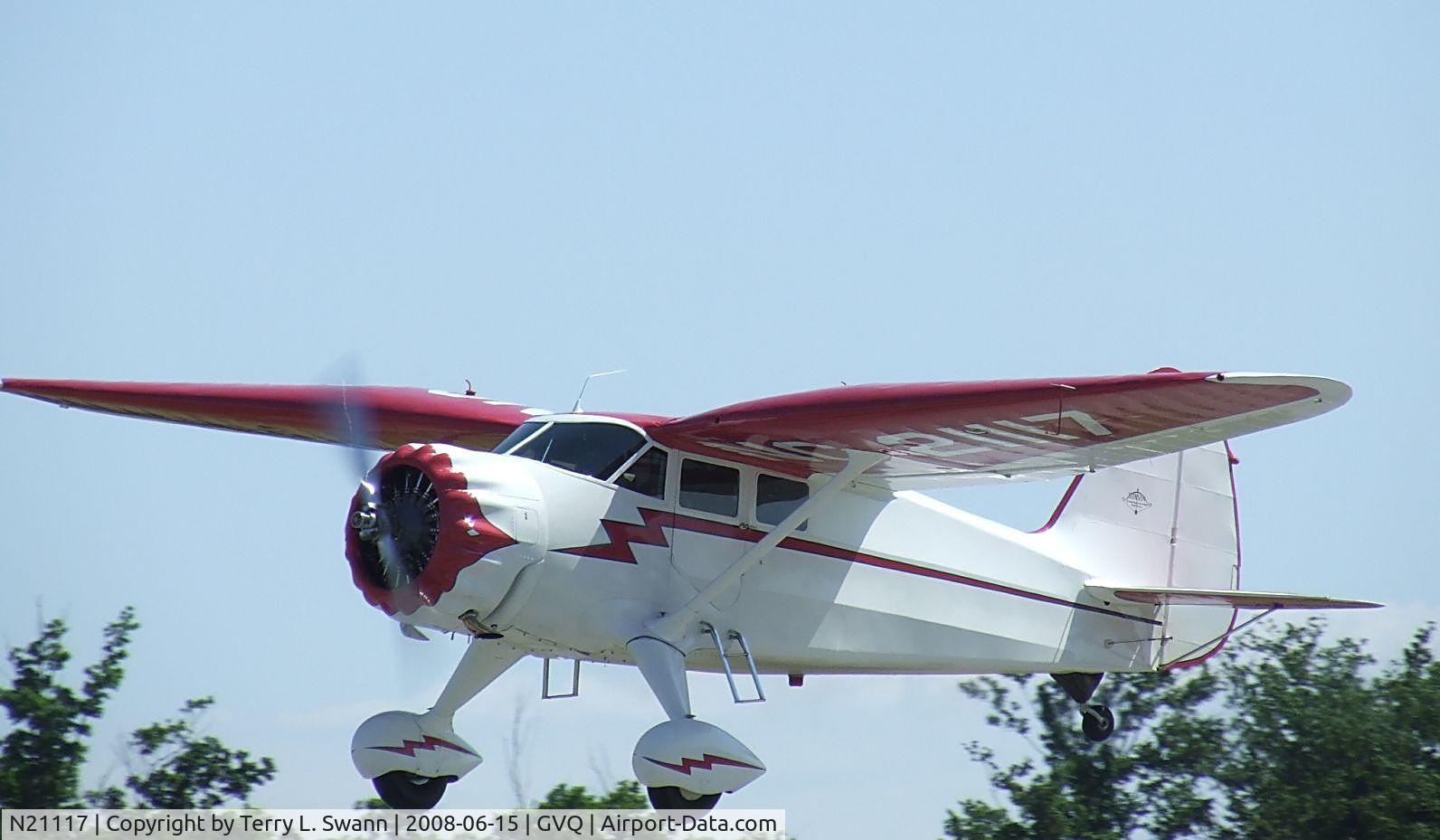 N21117, 1939 Stinson SR-9C Reliant C/N 5371, Departing Batavia Fly-in Breakfast
