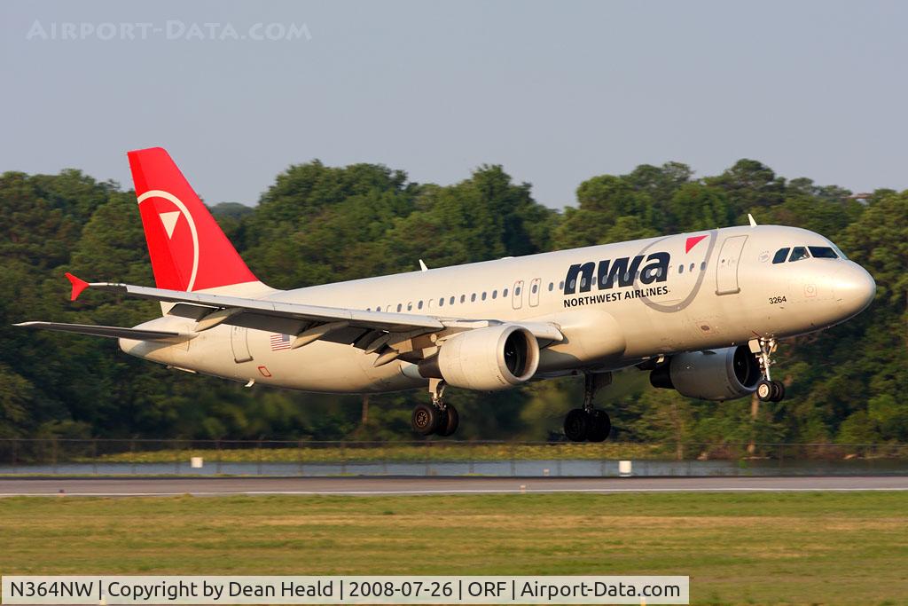 N364NW, 1999 Airbus A320-212 C/N 0962, Northwest Airlines N364NW (FLT NWA1452) from Detroit Metro Wayne County (KDTW) landing on RWY 23.
