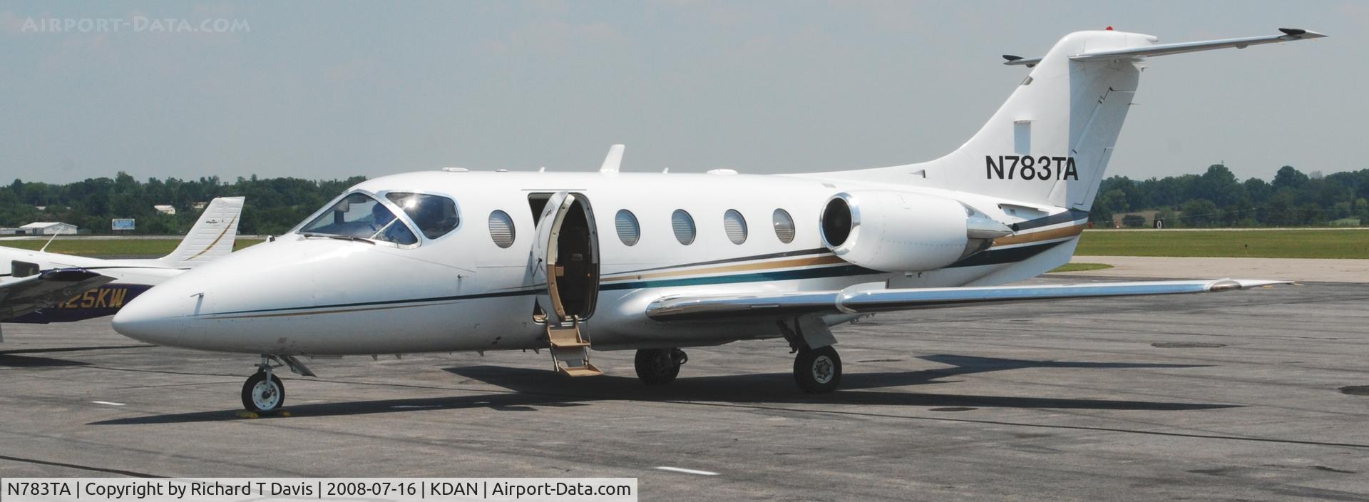 N783TA, 1999 Beechcraft 400A Beechjet C/N RK-234, 1999 Raytheon 400A in Danville Va.