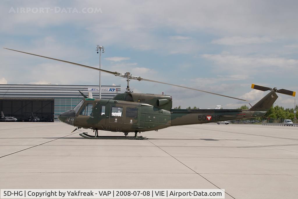 5D-HG, Agusta AB-212 C/N 5603, Austrian Air Force Bell 212