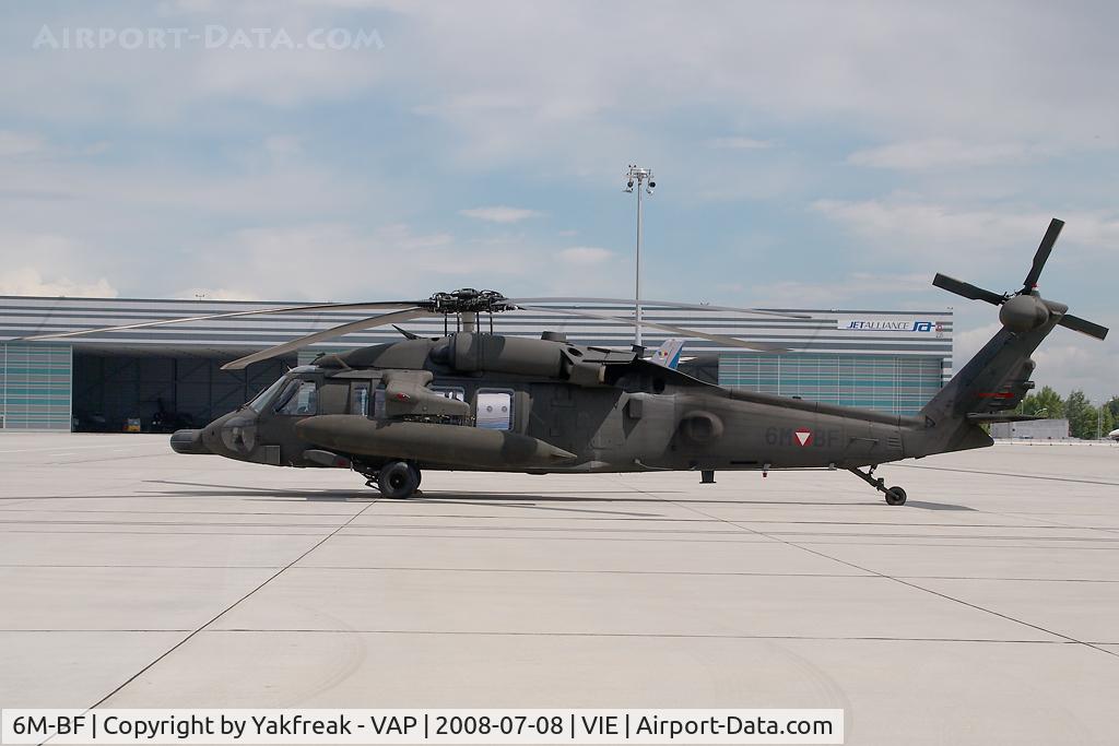 6M-BF, 2002 Sikorsky S-70A-42 Black Hawk C/N 70-2750, Austrian Air Force Black Hawk