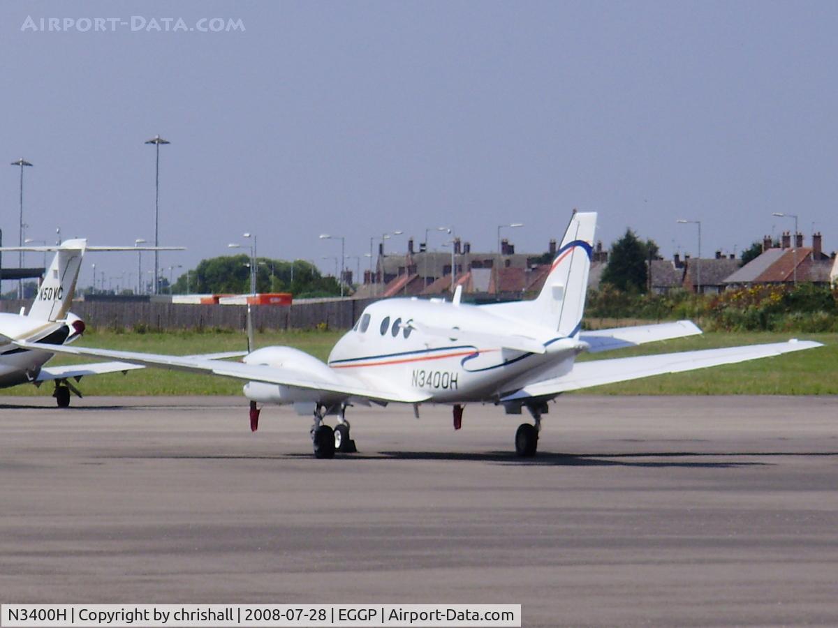 N3400H, 2008 Hawker Beechcraft C90GTI King Air King Air C/N LJ-1890, On the GA apron at Liverpool