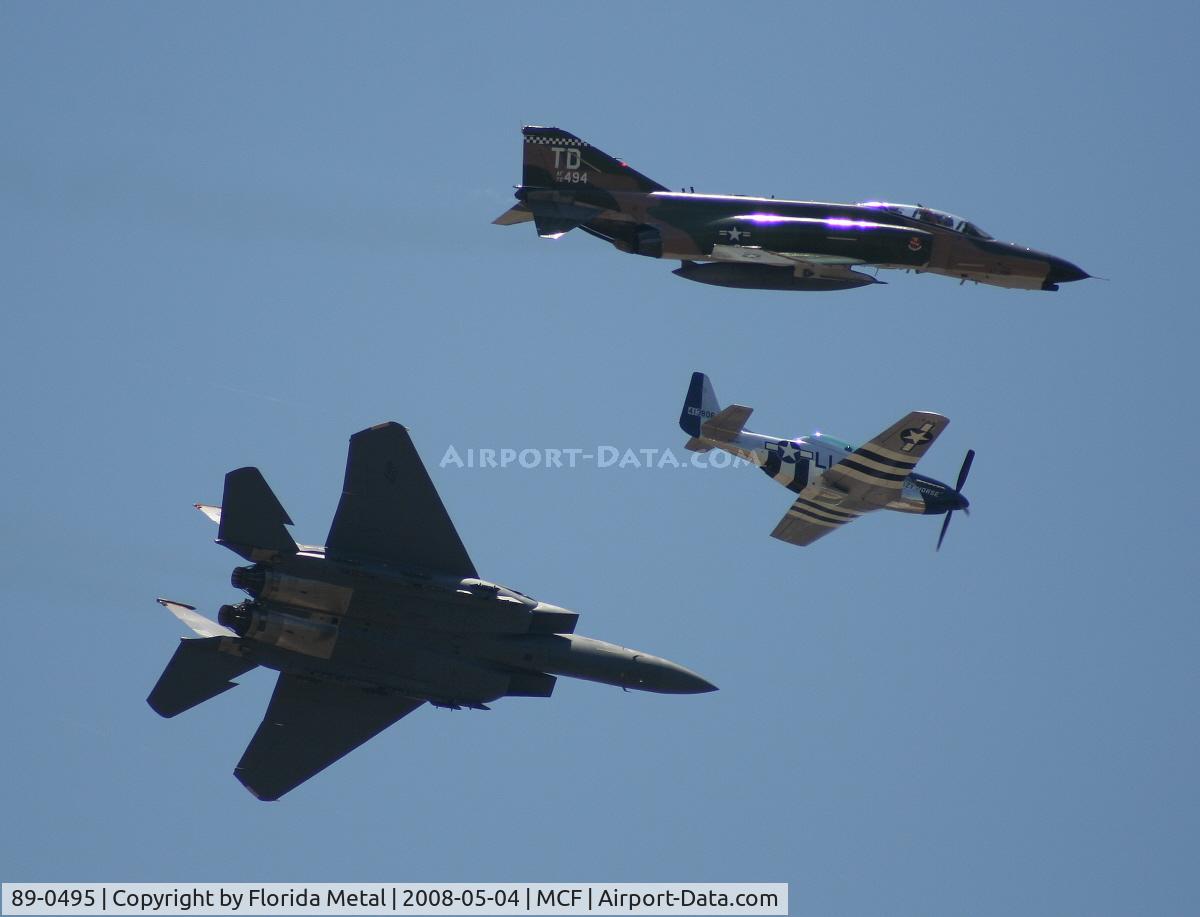 89-0495, 1989 McDonnell Douglas F-15E Strike Eagle C/N 1142/E117, F-15 heritage flight with F-4 and P-51