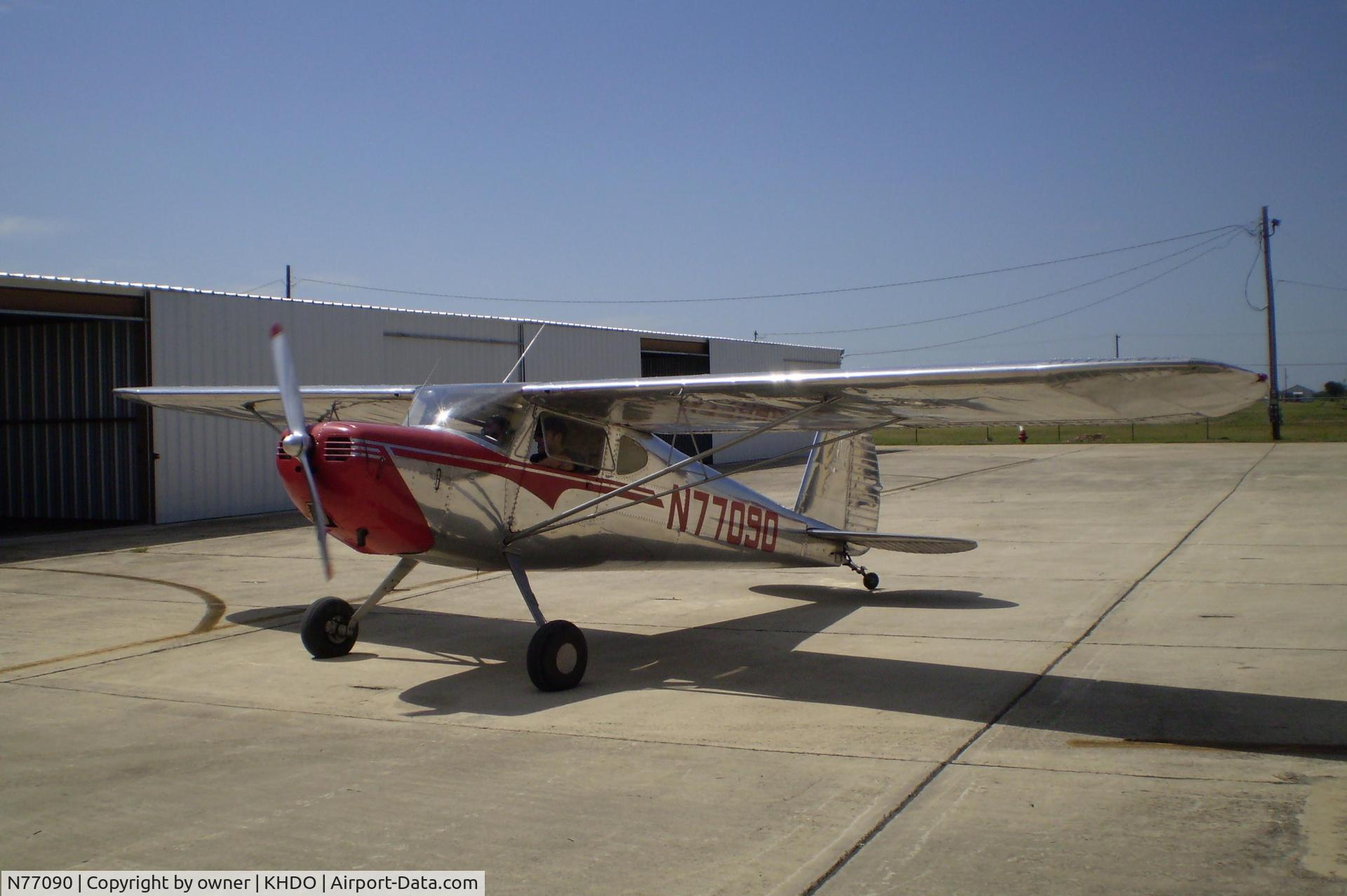 N77090, 1946 Cessna 140 C/N 11548, Starting outside the hangar