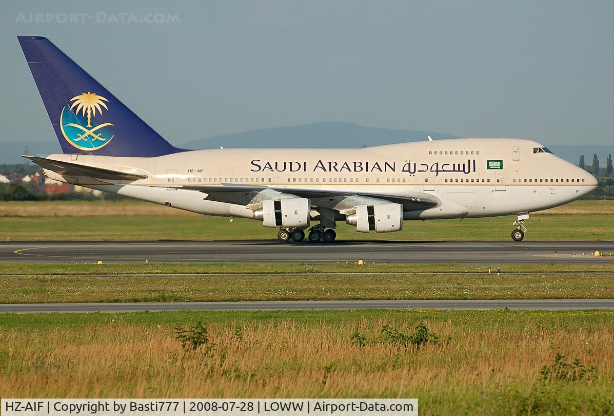 HZ-AIF, 1981 Boeing 747SP-68 C/N 22503, Saudi Arabian Royal Flight Boeing 747SP in vienna