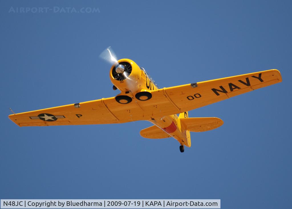 N48JC, North American AT-6G Texan Texan C/N 121-43192, Flying over APA.