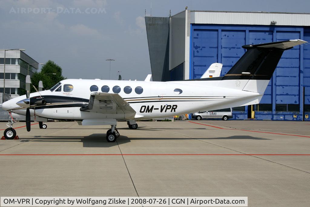 OM-VPR, 2007 Hawker Beechcraft B200GT King Air C/N BY-33, visitor