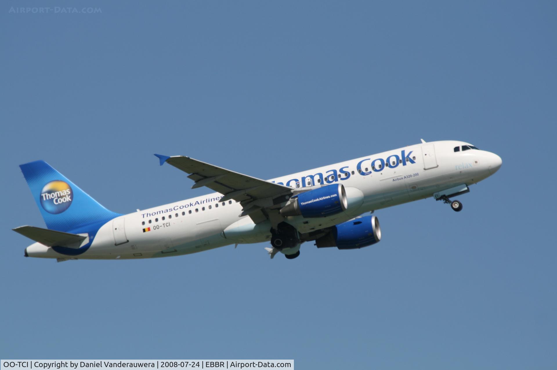 OO-TCI, 2003 Airbus A320-214 C/N 1975, flight FQ4788 is taking off from rwy 07R