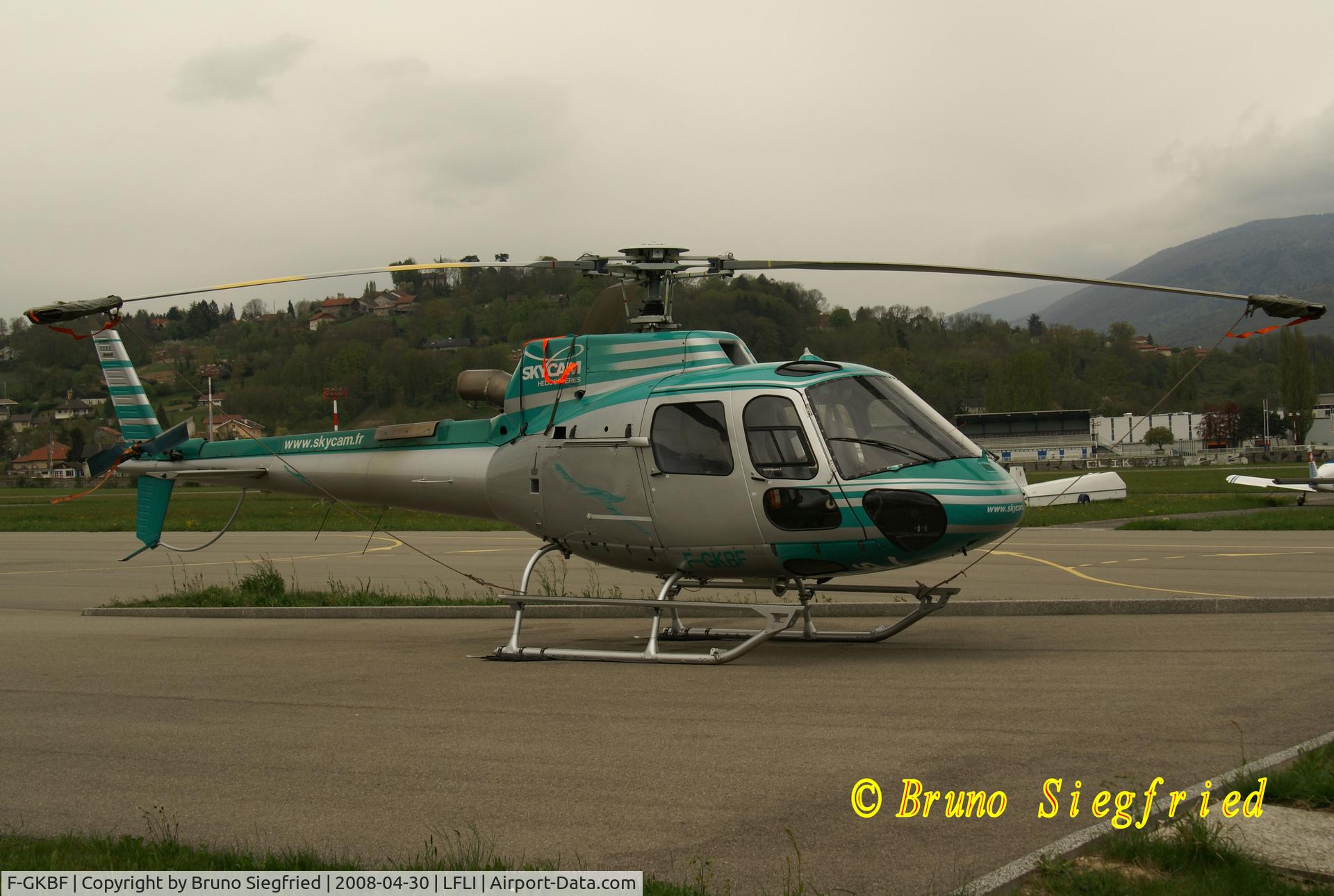 F-GKBF, Eurocopter AS-350B-3 Ecureuil Ecureuil C/N 3305, Annemasse LFLI