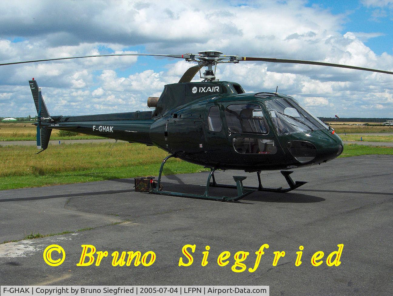 F-GHAK, Aerospatiale AS-350BA Ecureuil C/N 1631, Toussus-le-Noble LFPN