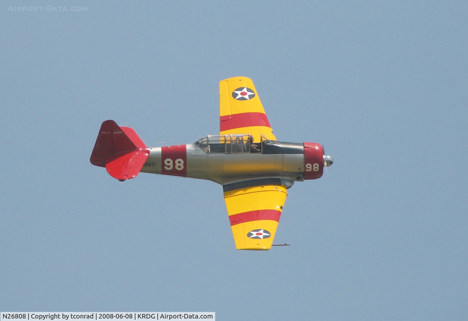 N26808, 1956 North American SNJ-4 Texan C/N 88-11452, at Reading Airshow