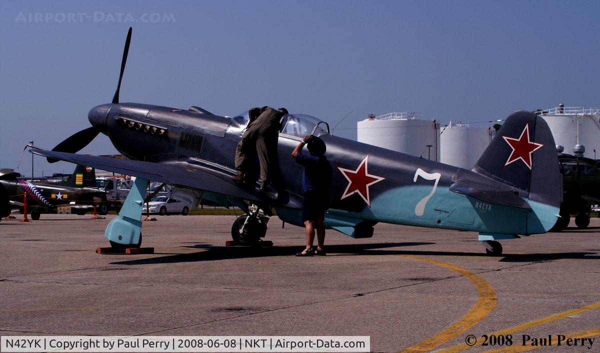 N42YK, 1993 Yakovlev Yak-3M C/N 0470103, Securing the YAK.  She recently had a gear malfunction, July 29 2008.  No injuries