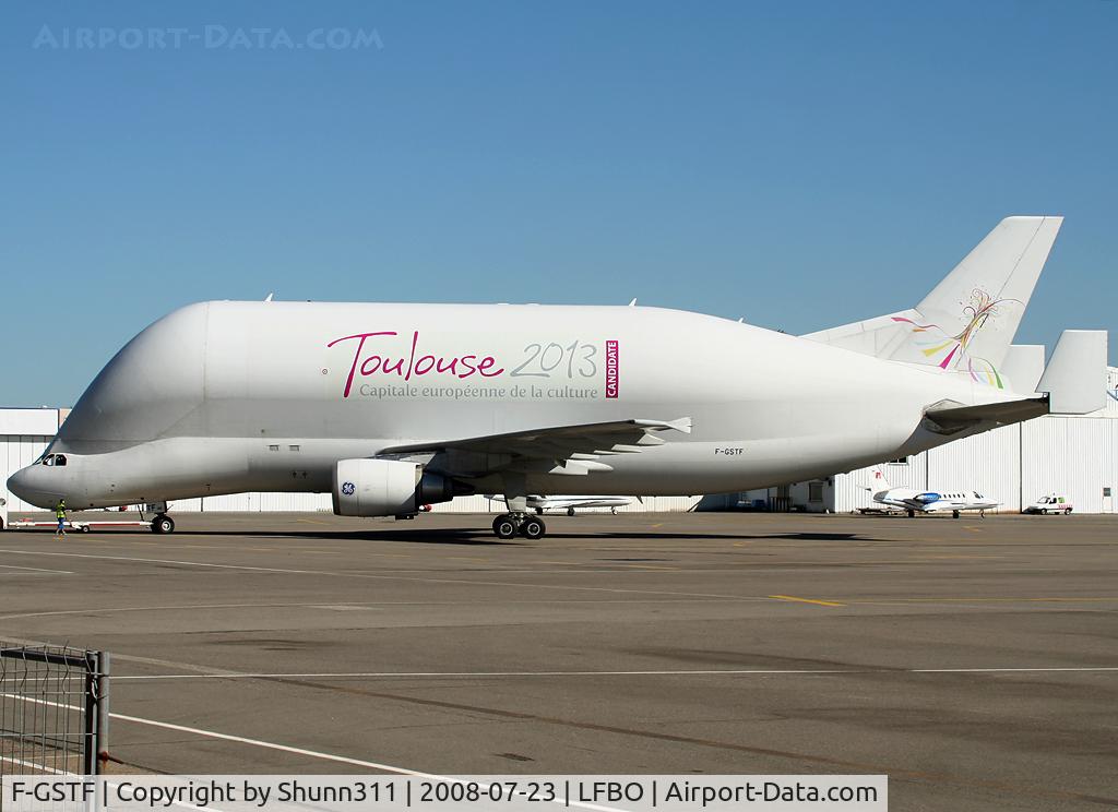 F-GSTF, 2000 Airbus A300B4-608ST Super Transporter C/N 796, Promoting Toulouse candidature to the culture in 2013... just on left side ;-)