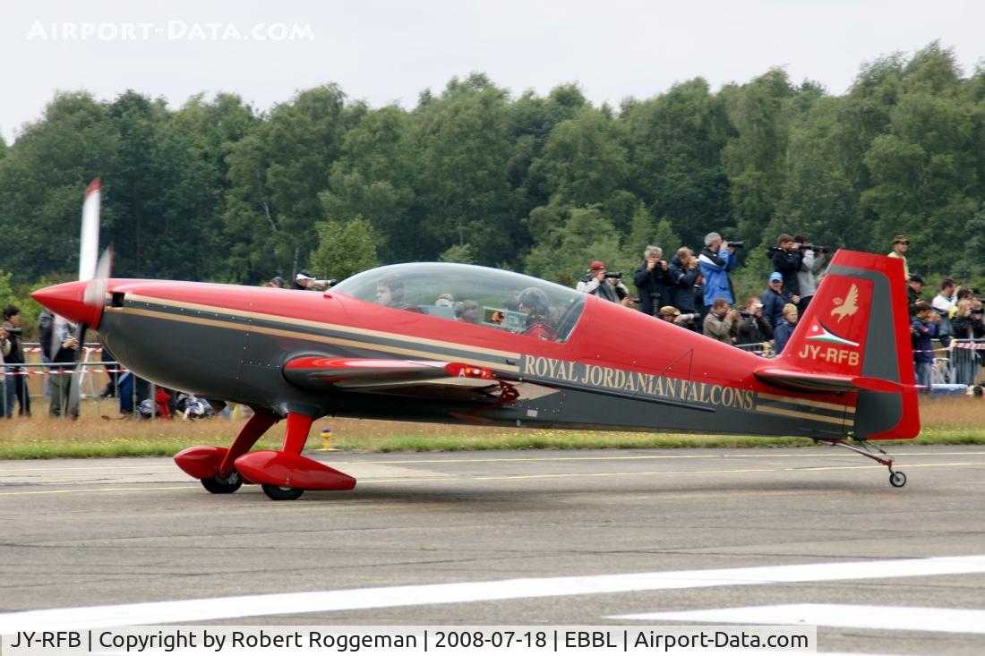 JY-RFB, Extra EA-300 C/N 1240, ROYAL JORDANIAN FALCONS.Photo Call 2008.