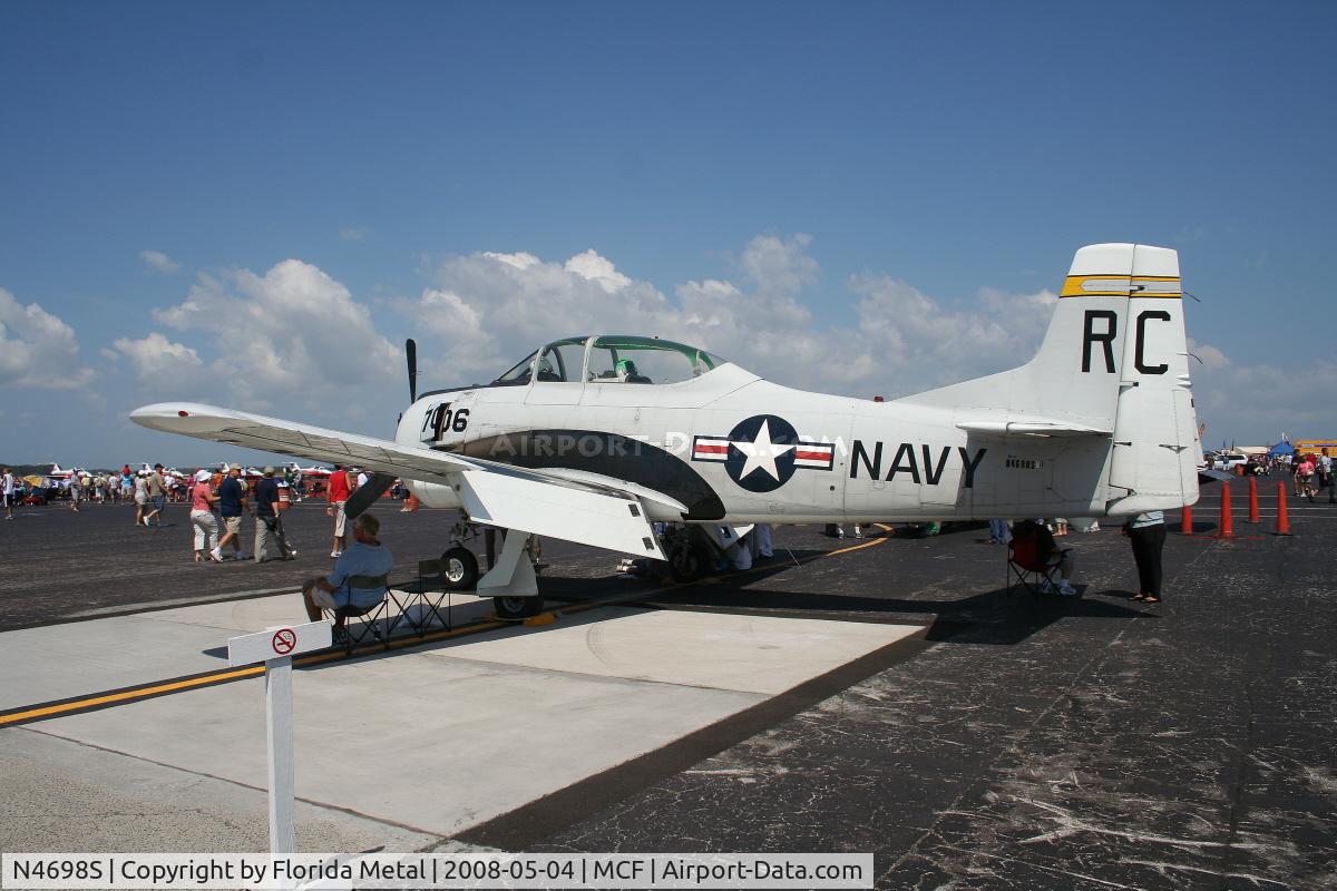 N4698S, North American T-28B Trojan C/N 200-69 (137706), T-28B