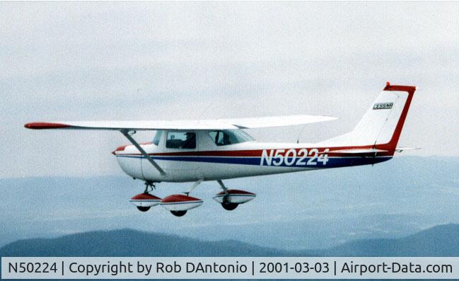 N50224, 1968 Cessna 150H C/N 15069149, N50224 in flight near Front Royal VA