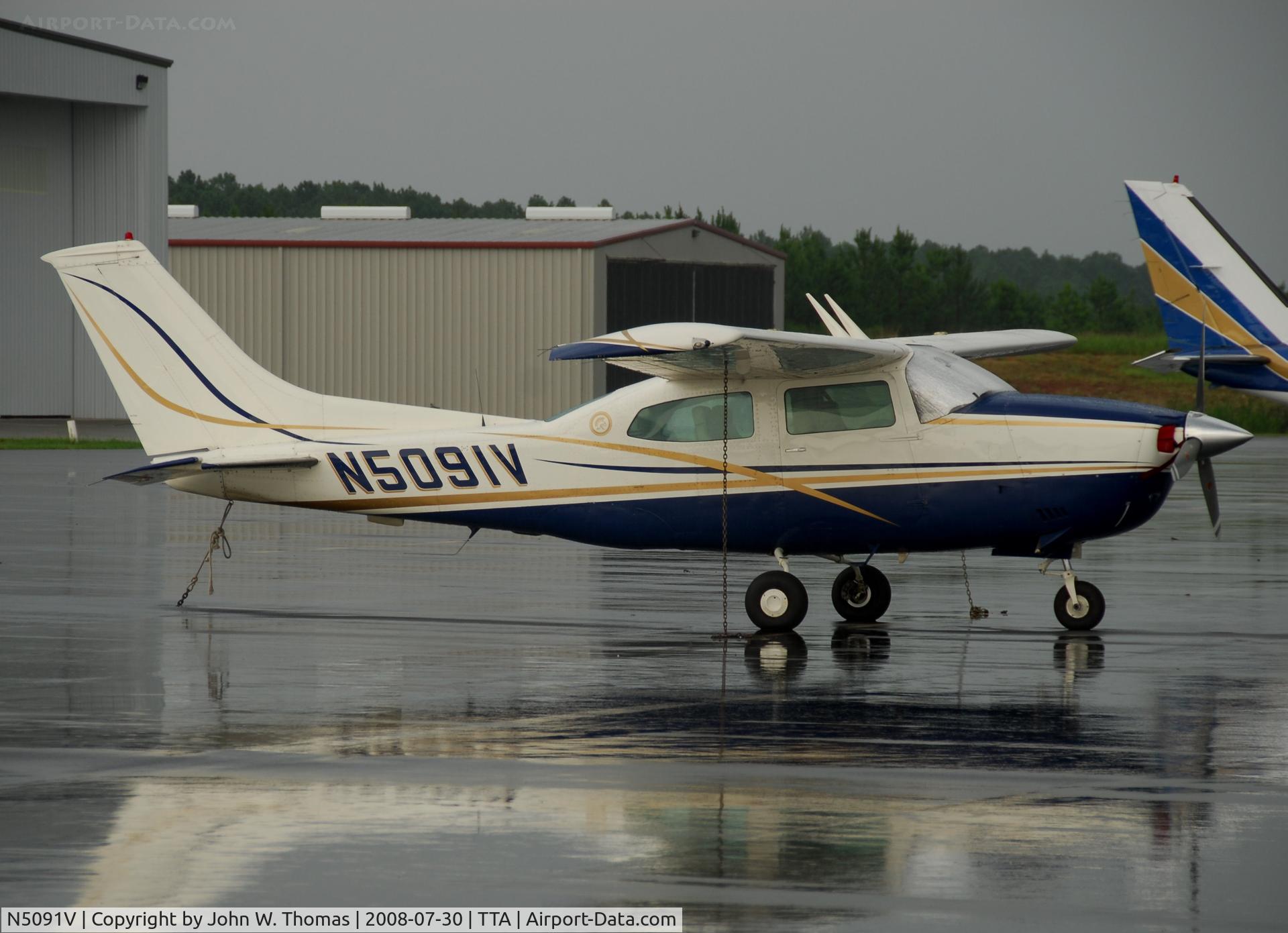 N5091V, 1975 Cessna 210L Centurion C/N 21060833, Fit to be tied