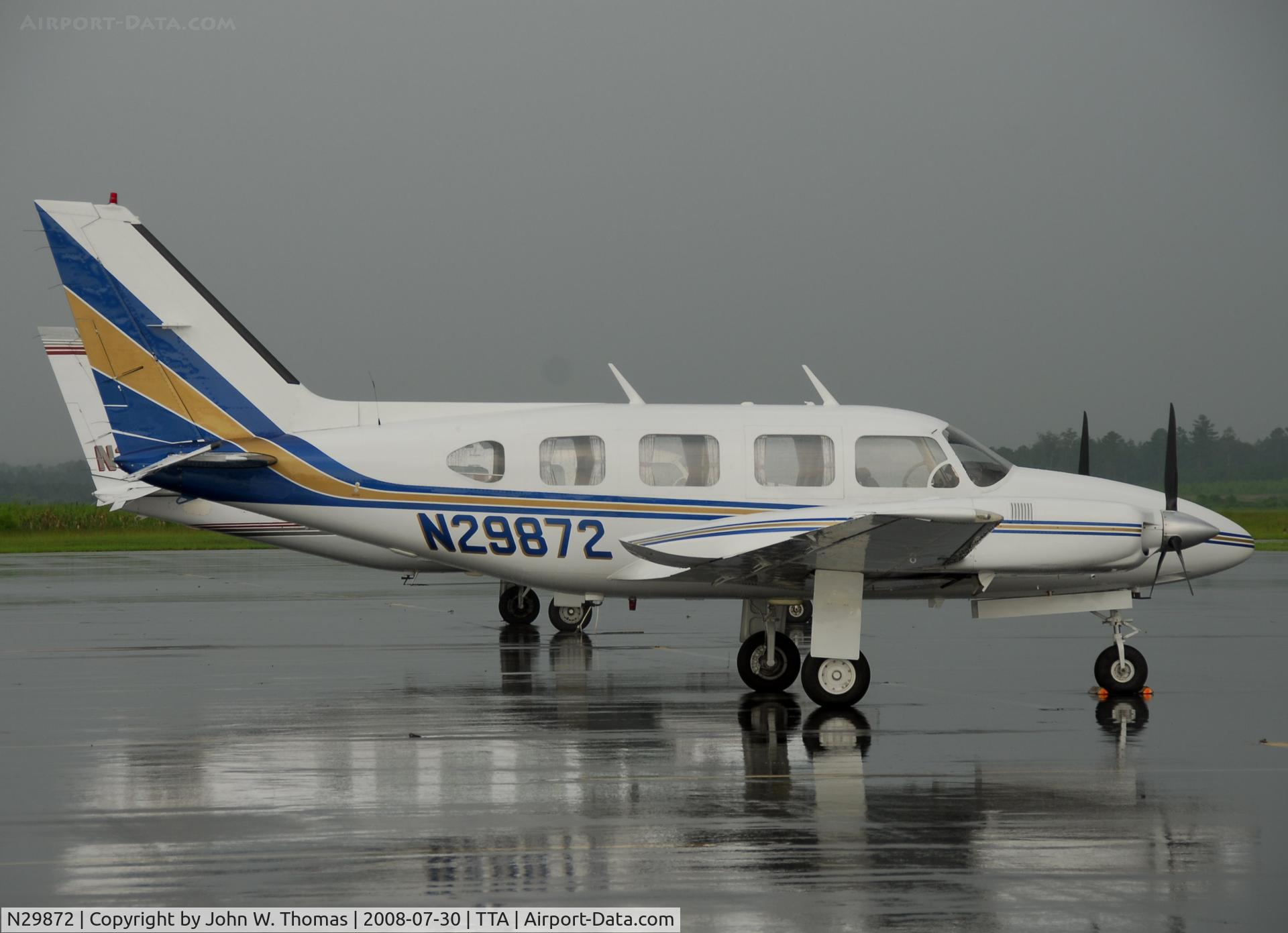 N29872, 1972 Piper PA-31-310 Navajo C/N 31-7300932, At rest