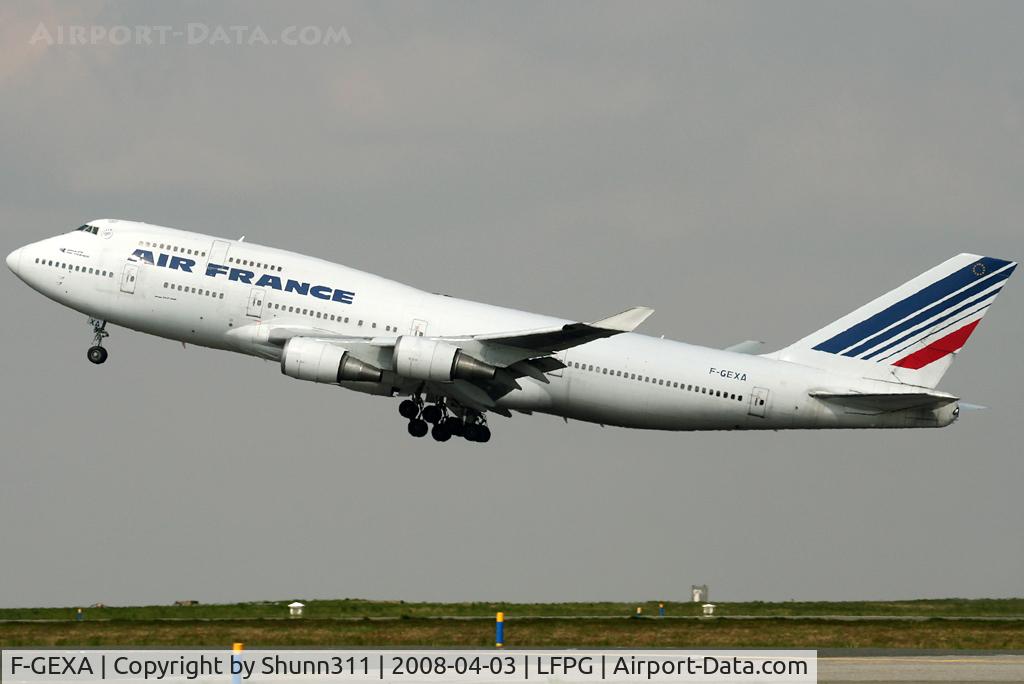 F-GEXA, 1989 Boeing 747-4B3 C/N 24154, Take off for a new long haul flight...