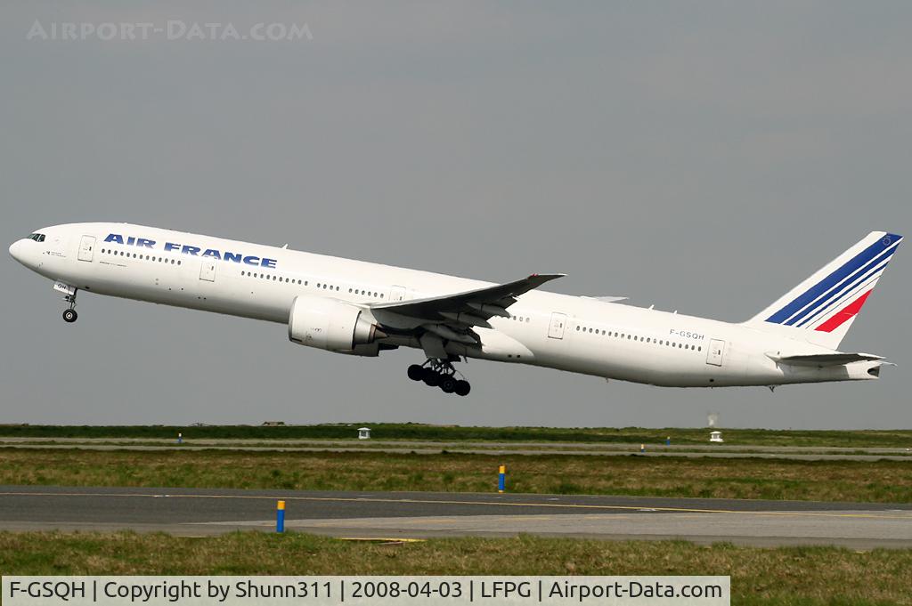 F-GSQH, 2005 Boeing 777-328/ER C/N 32711, Take off for a new long haul flight...