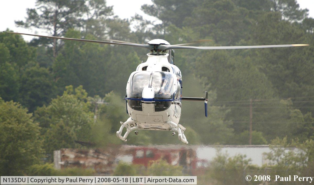 N135DU, 2007 Eurocopter EC-135T-2+ C/N 0554, Lining up for her parking spot