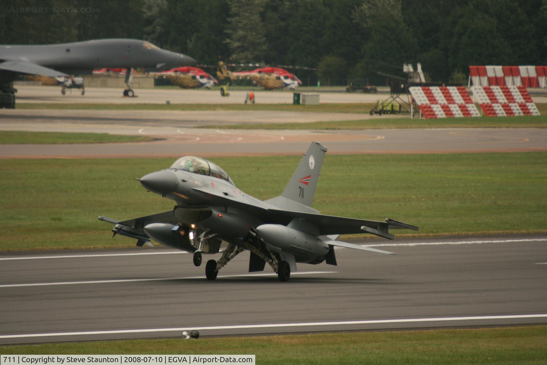 711, 1989 General Dynamics F-16BM Fighting Falcon C/N 6L-13, Taken at the Royal International Air Tattoo 2008 during arrivals and departures (show days cancelled due to bad weather)