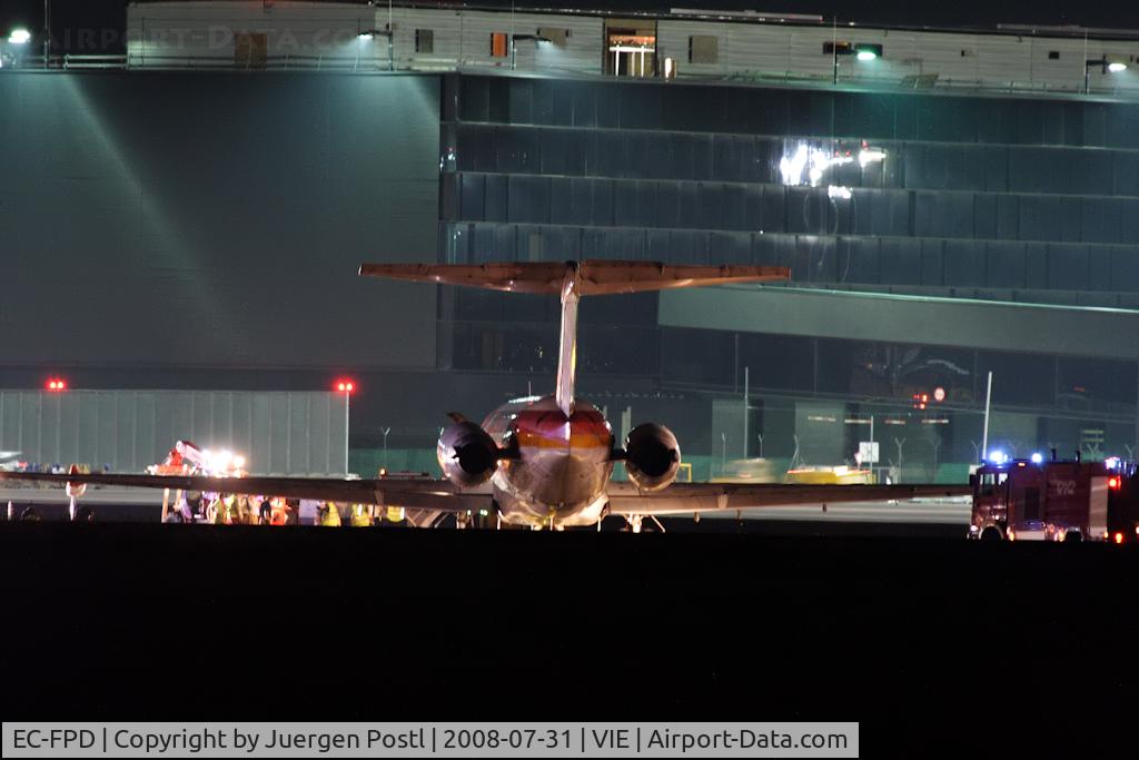 EC-FPD, 1992 McDonnell Douglas MD-88 C/N 53309, MD-88 - emergency VIE