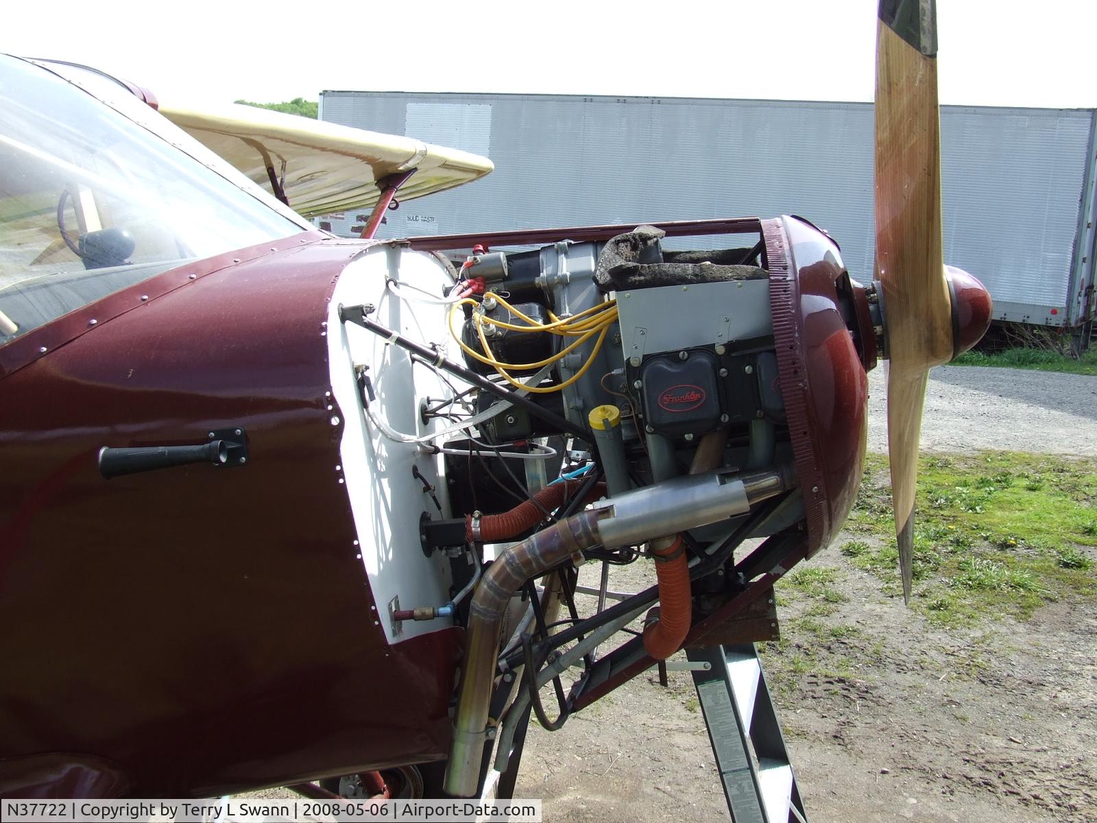 N37722, 1941 Rearwin 180F C/N 1563, Engine in Rearwin at Smiths Field