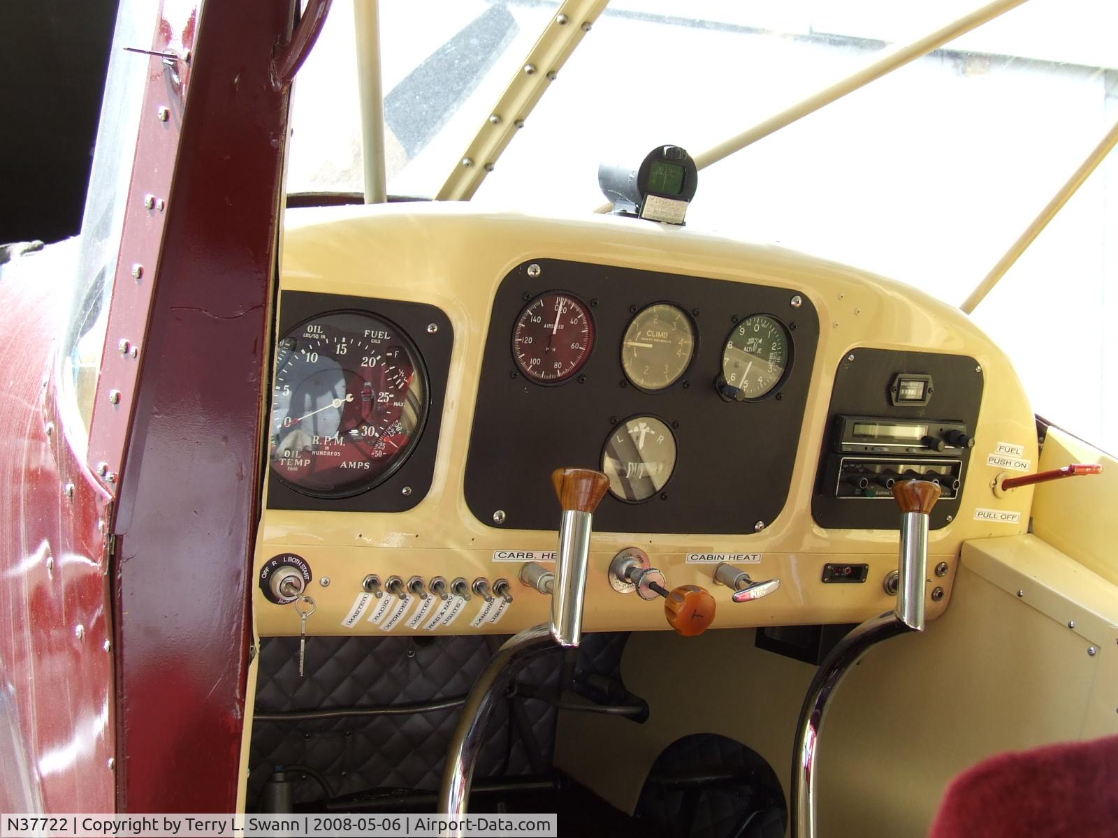 N37722, 1941 Rearwin 180F C/N 1563, Cockpit of Rearwin.