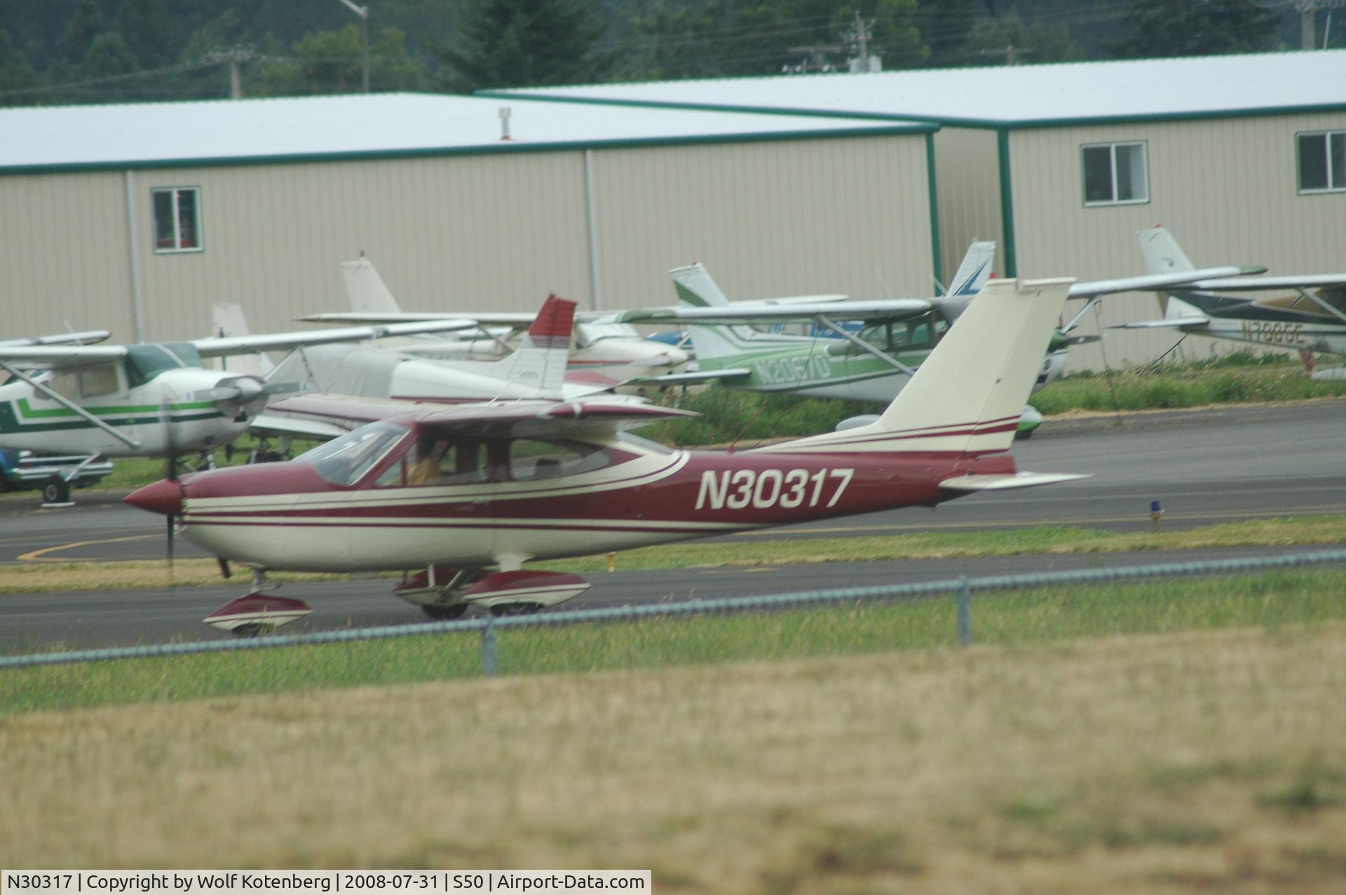 N30317, 1968 Cessna 177A Cardinal C/N 17701190, rainy day