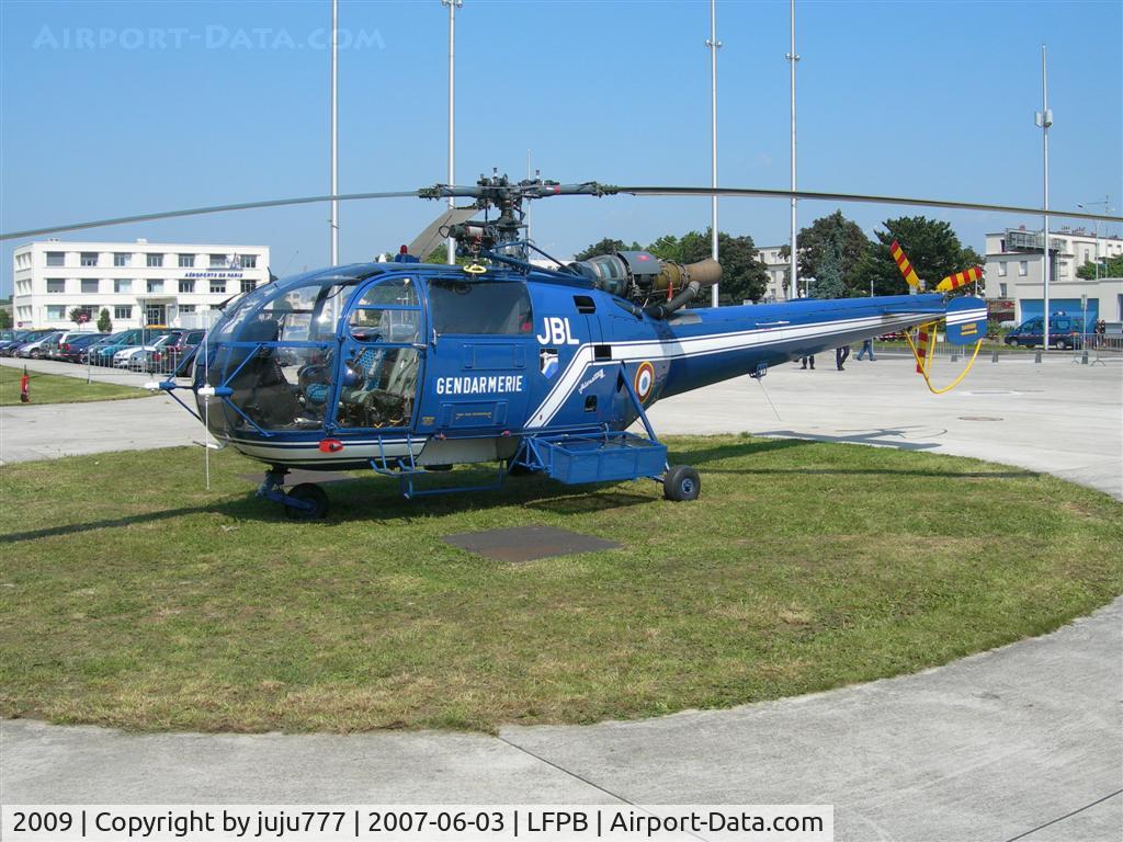 2009, Sud Aviation SA-319B Alouette III C/N 2009, in front of Air and Space Muséeum of Le Bourget