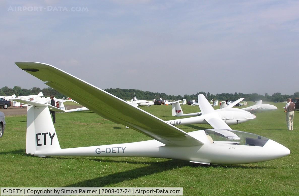 G-DETY, 1984 Rolladen-Schneider LS-4 C/N 4368, LS4 at Bicester
