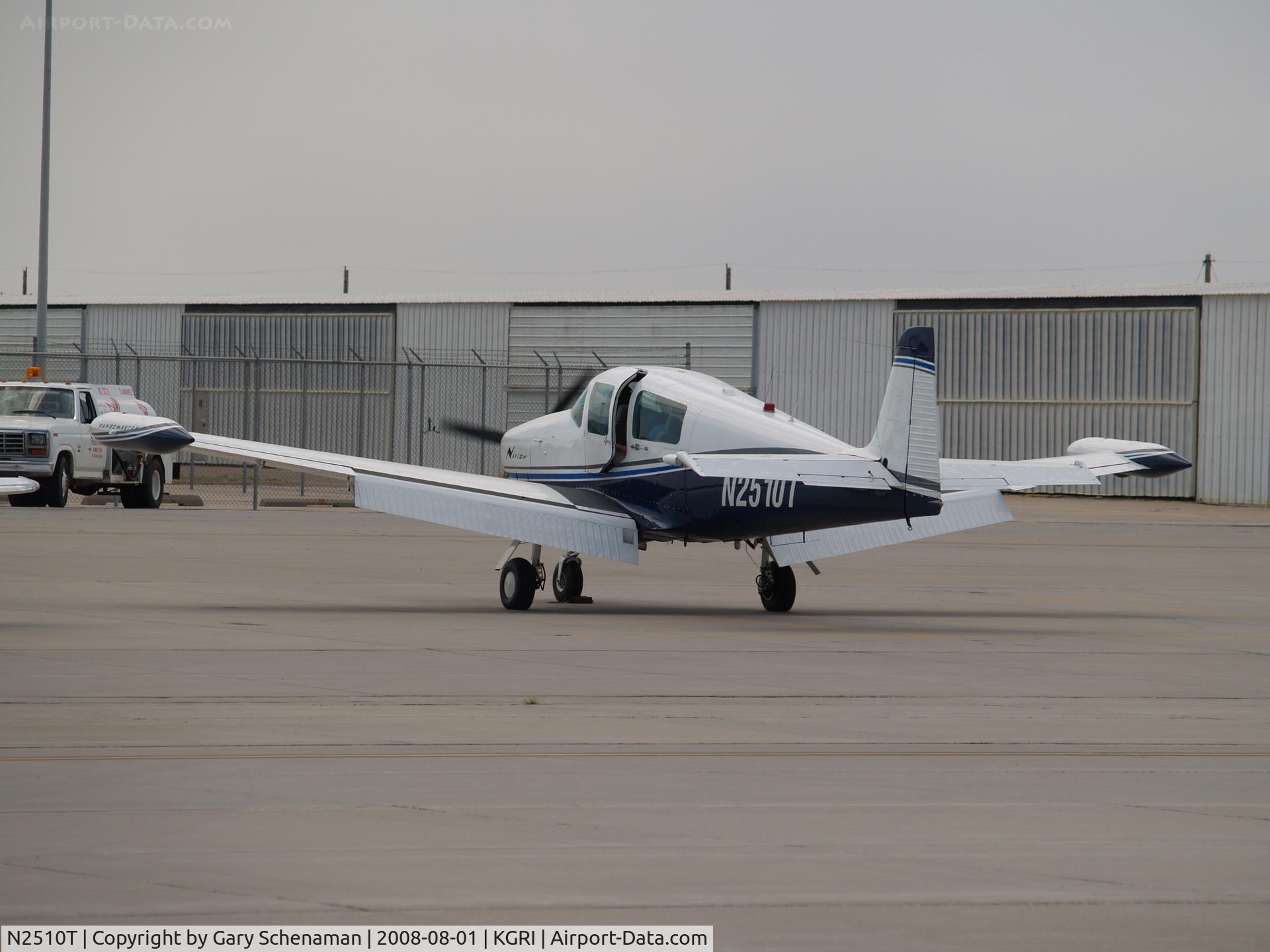 N2510T, 1968 Navion Rangemaster H C/N NAV-4-2510, PREFLIGHT WARMUP IN GRAND ISLAND