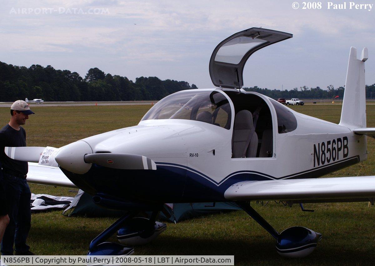 N856PB, 2008 Vans RV-10 C/N 40186, Packing in for the weekend
