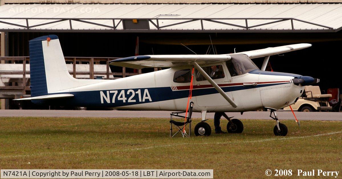 N7421A, 1956 Cessna 172 C/N 29521, More light, better view