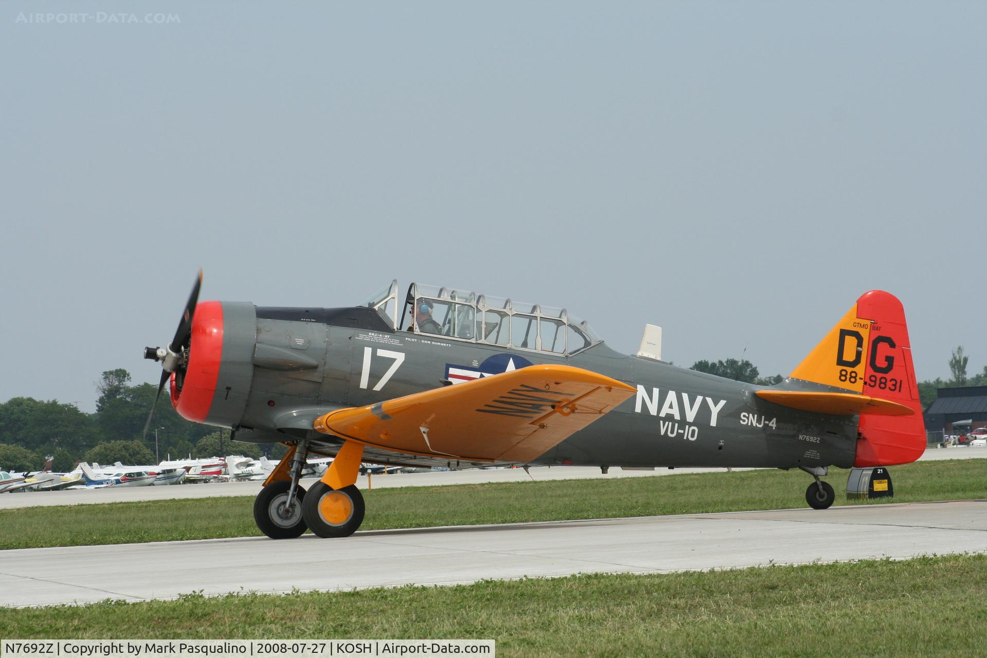 N7692Z, 1942 North American SNJ-4 Texan C/N 88-9831, North American SNJ-4