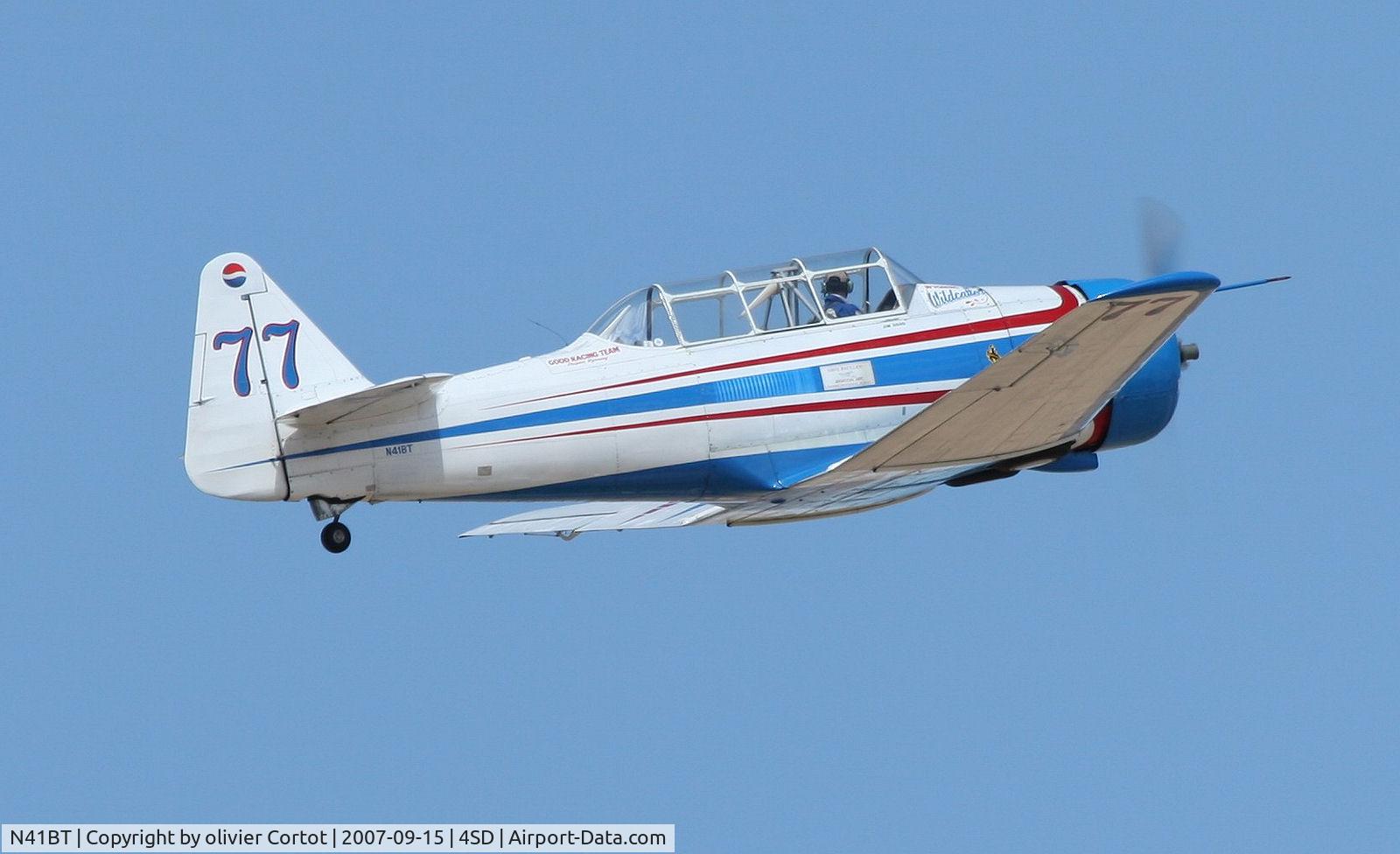 N41BT, 1960 North American SNJ-5 Texan C/N 88-18067 (Bu90789), taken at Reno air races