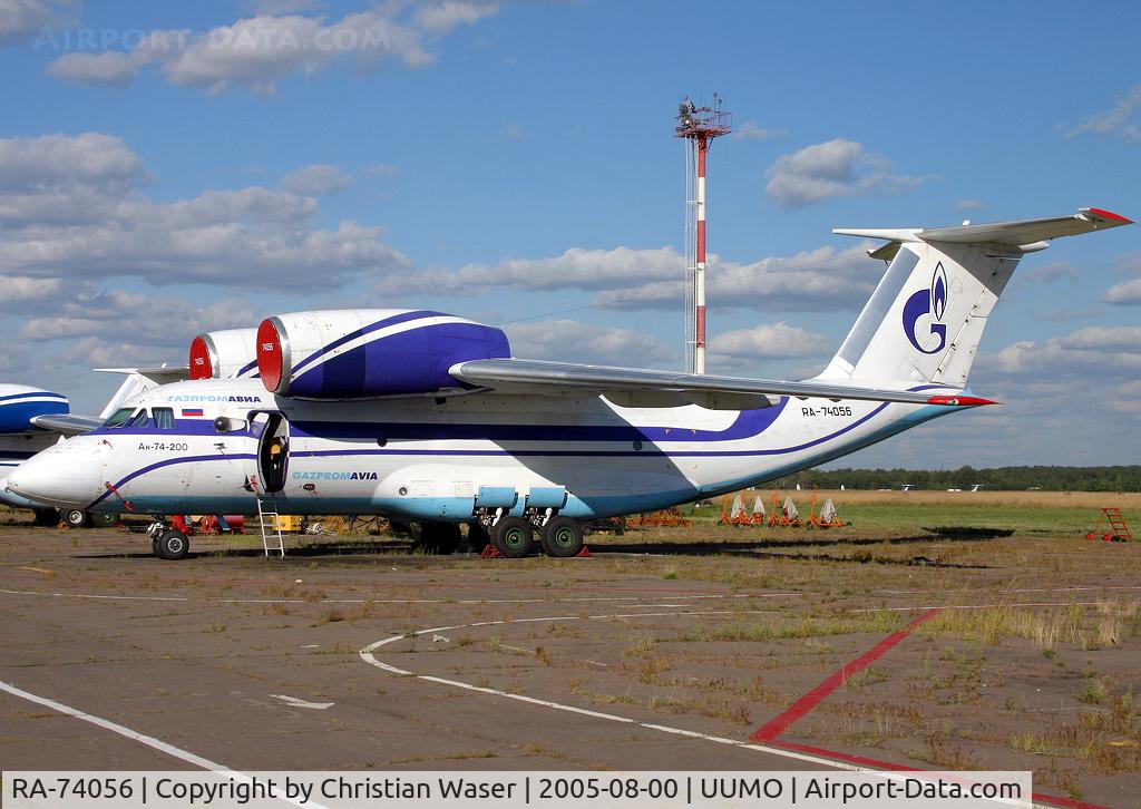 RA-74056, Antonov An-74-200 C/N 36547098951, Gazpromavia