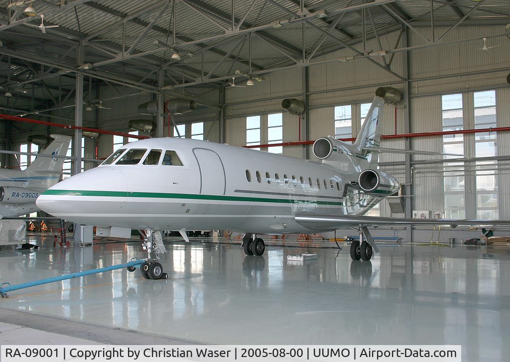 RA-09001, 1994 Dassault Falcon 900B C/N 123, Gazpromavia