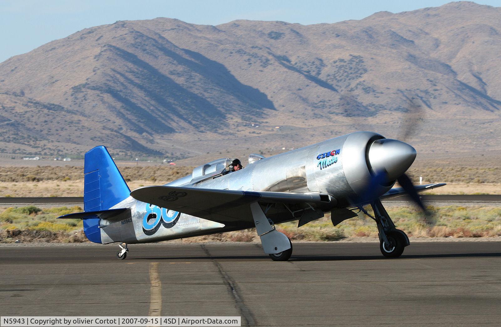 N5943, Yakovlev Yak-11 C/N 407, taxiing at Reno air Races 2007