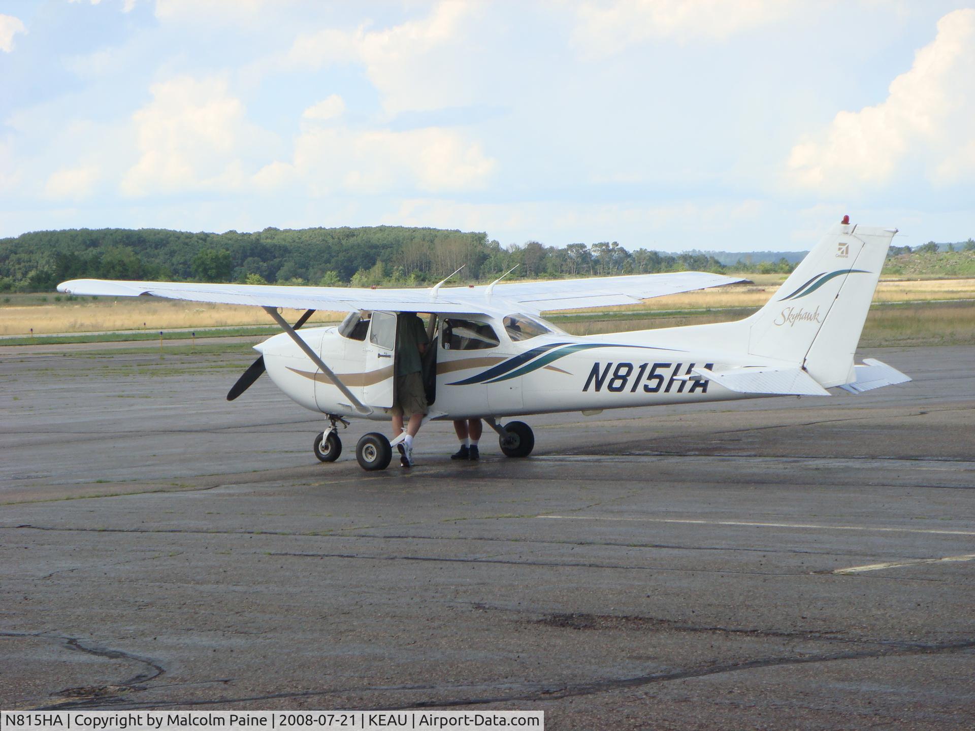 N815HA, 1999 Cessna 172R C/N 17280815, Ready for Student Solo Flight.