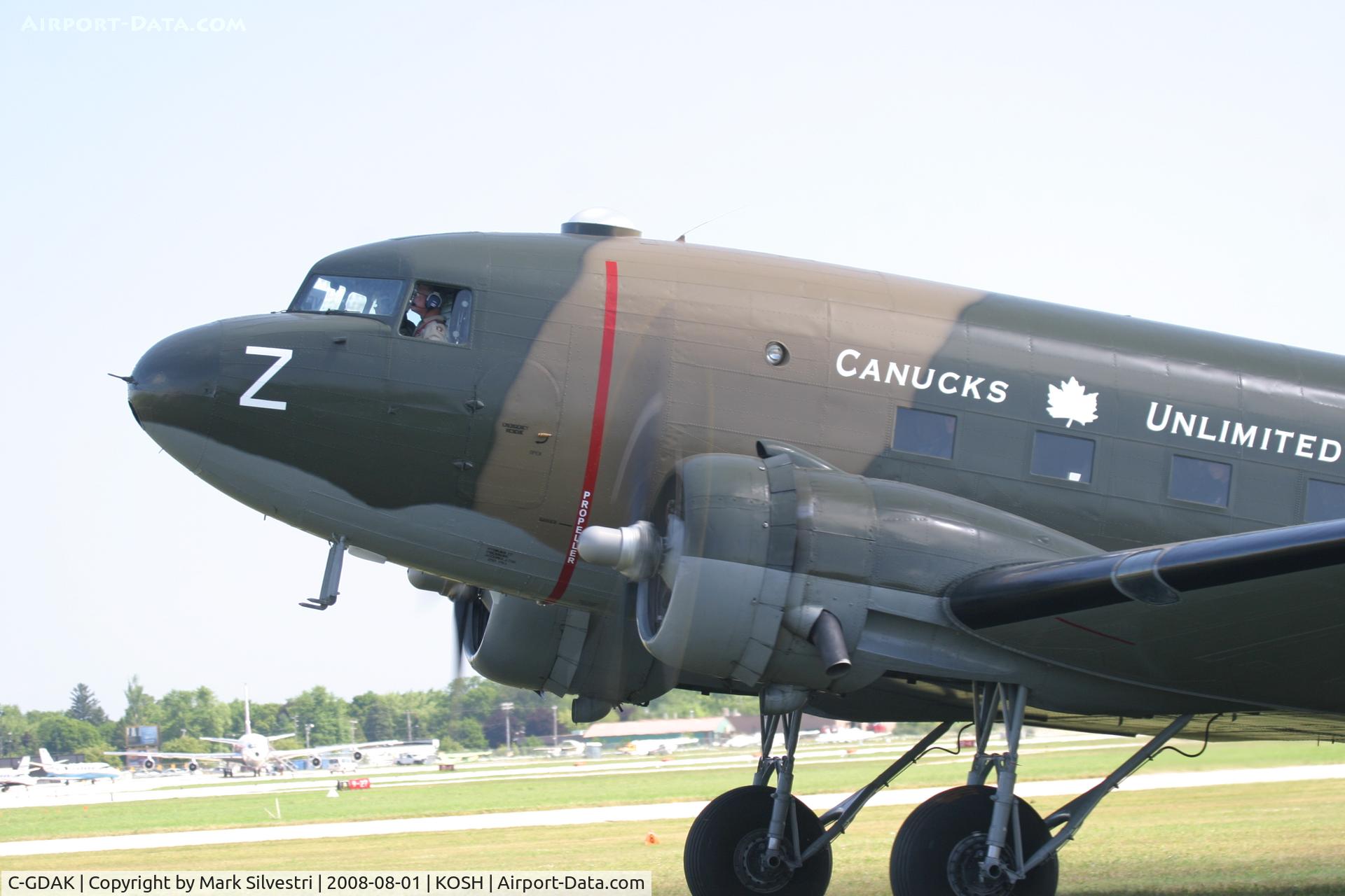 C-GDAK, 1939 Douglas DC-3-G202A C/N 2141, Oshkosh 2008
